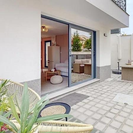 Bellaviastay, Flat Apolonia 1bd 부르가스