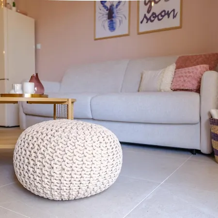 Bellaviastay, Flat Apolonia 1bd Апартаменты Бургас