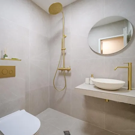 Appartamento Bellaviastay, Flat Apolonia 1bd Burgas